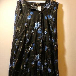 Long floral Midi- Dress!